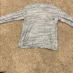 Long sleeve VS Pink shirt